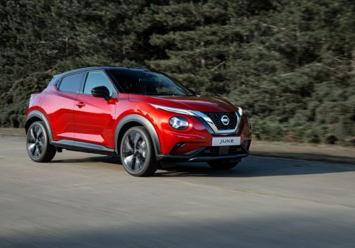 _3 - 6pm CET - New Nissan JUKE Unveil Dynamic Outdoor - 3-source.Sep